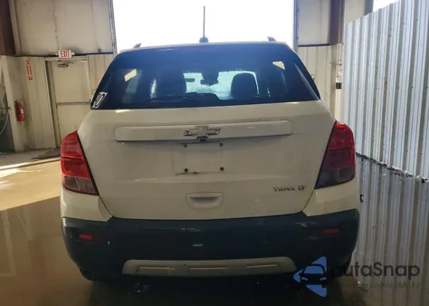 2015 Chevrolet Trax 1Lt z USA, uszkodzony, nr VIN KL7CJLSB0FB072529